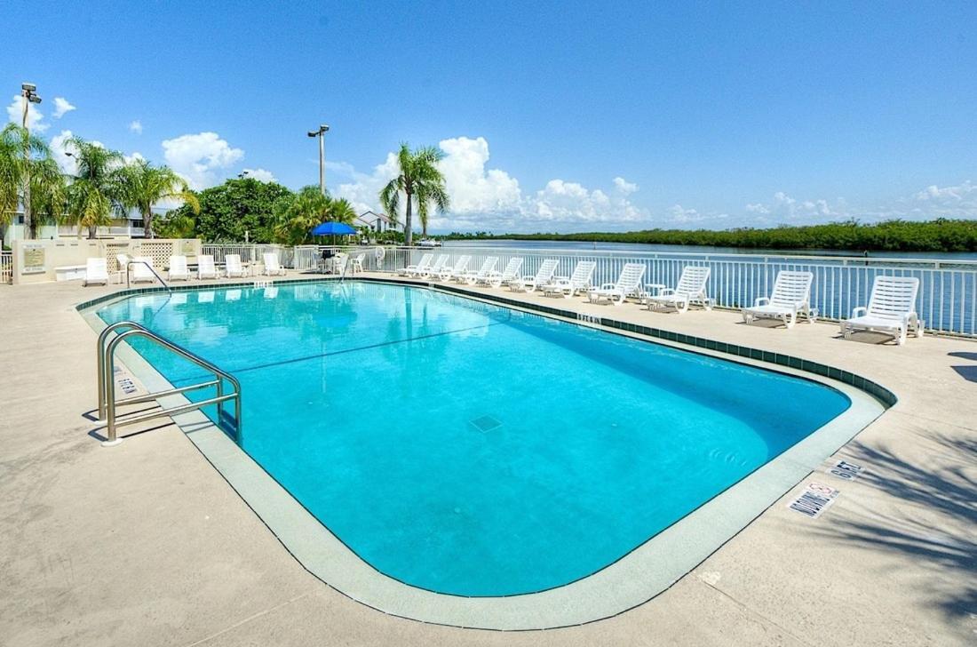 Sunsetview Studio116 Beach Steps Away Pool Wifi رسكن المظهر الخارجي الصورة